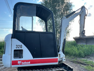 Bobcat 320 foto 2