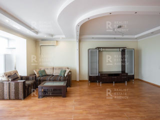 Apartament cu 3 camere, 103 m², Centru, Chișinău foto 6