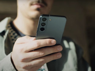 Samsung Galaxy S22 de la 384 lei lunar! În credit 0%!