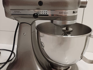 Vînd mixer Kitchen Aid Artisan. Продам миксер планетарный Китчен Айд.