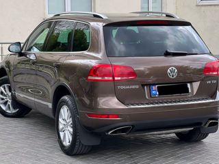 Volkswagen Touareg foto 4