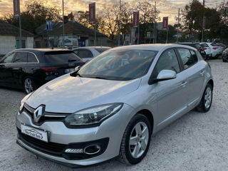 Renault Megane foto 2