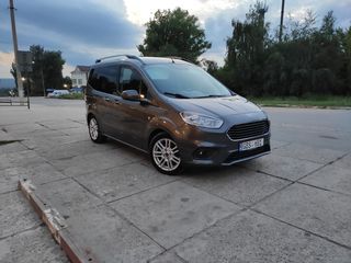 Ford Tourneo Connect foto 1