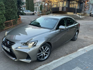 Lexus IS Series