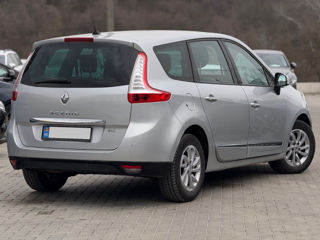 Renault Grand Scenic foto 3