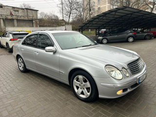 Mercedes E-Class foto 3