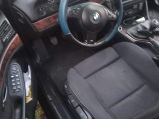 BMW 5 Series foto 9