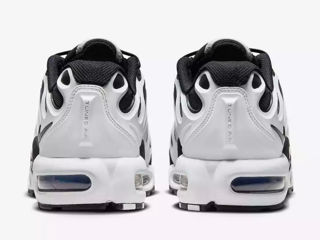 Nike Air Max plus drift foto 3