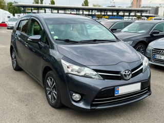 Toyota Verso foto 3