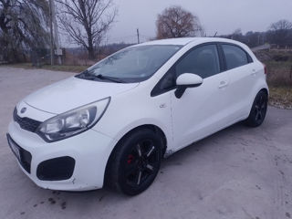 KIA Rio foto 2