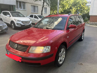 Volkswagen Passat foto 3