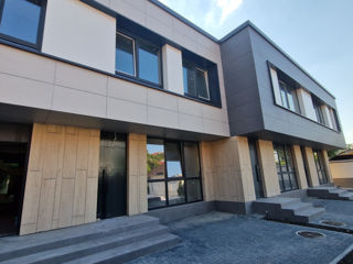 240 m.p. Se vinde TownHouse pe str.Anton Crihan. foto 20