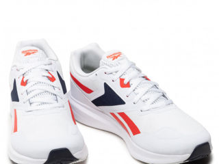 Reebok Runner 4.0. Размер 40,5 Стелька 26CM. foto 4