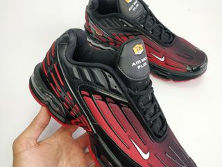 air max tn plus 3 black