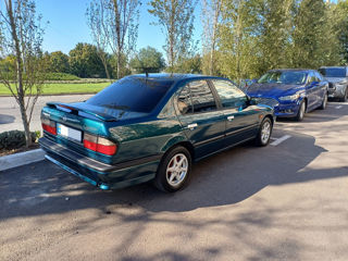 Nissan Primera foto 1