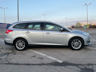 Ford Focus foto 8