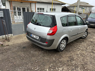 Renault Grand Scenic foto 5