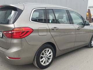 BMW 2 Series foto 2