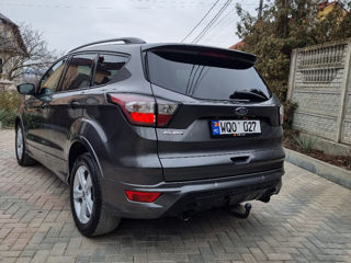 Ford Kuga foto 6