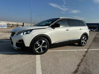 Peugeot 5008 foto 2