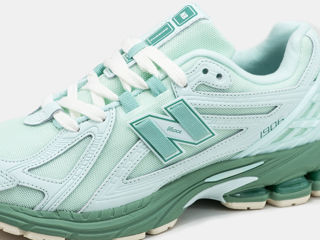 New Balance 1906R Green Women's foto 2