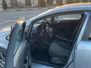 Opel Corsa foto 8