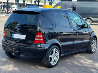 Mercedes A-Class foto 5