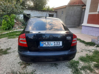 Skoda Octavia foto 3