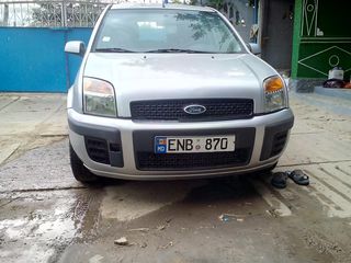 Ford Fusion foto 4