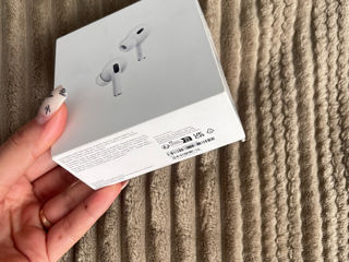 AirPods 2 Pro Noi Sigilate foto 1