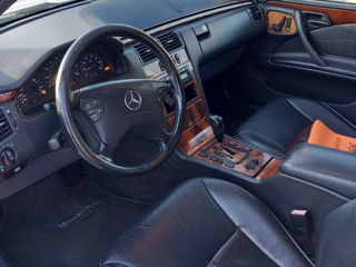 Mercedes E-Class foto 5