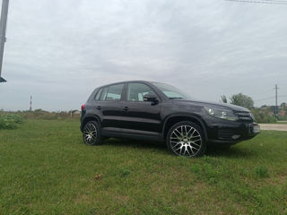 Volkswagen Tiguan foto 6