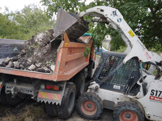 *Evacuarea deseilor din bloc,din casele de pe parter.kamaz,zil,bobcat,miniescavator, buldoexcavator foto 9