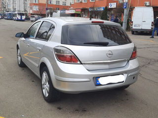 Opel Astra foto 3