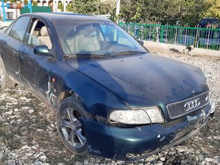 Audi A 4    A 6  Piese