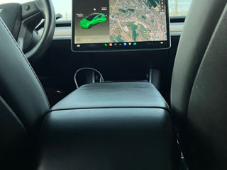 Tesla Model 3 foto 16