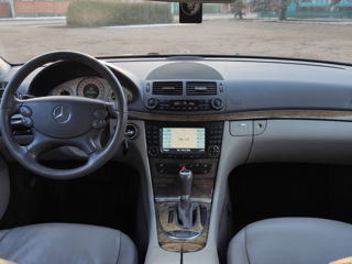 Mercedes E Class foto 7