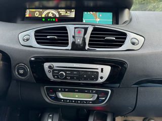 Renault Grand Scenic foto 6