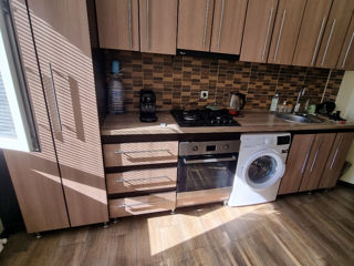 Apartament cu 2 camere, 55 m², Botanica, Chișinău foto 4