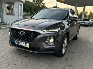 Hyundai Santa FE foto 1