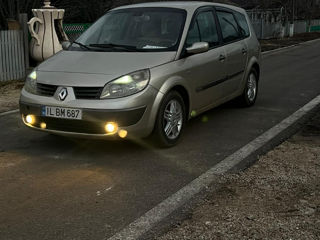 Renault Scenic foto 9