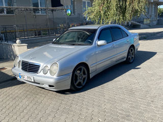 Mercedes E-Class