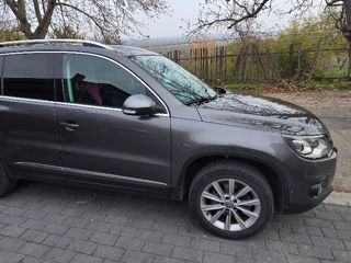 Volkswagen Tiguan foto 4