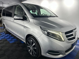 Mercedes V-Class foto 17