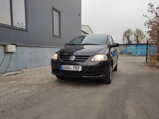 Volkswagen Fox foto 1