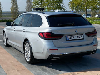 BMW 5 Series foto 3