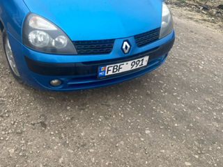 Renault Clio foto 3