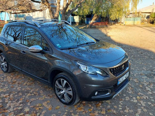 Peugeot 2008 foto 7