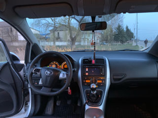 Toyota Auris foto 8