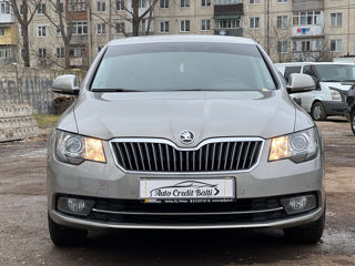 Skoda Superb foto 5